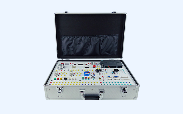 Universal-PLC-Trainer